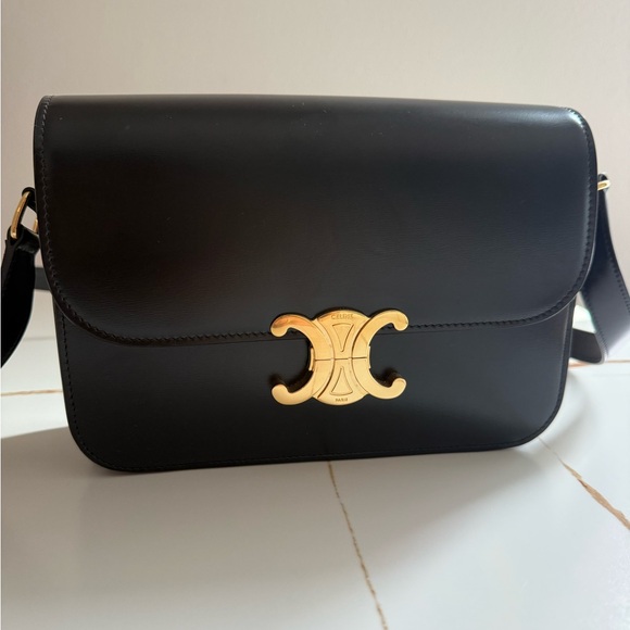 CELINE Shiny Calfskin Medium Triomphe - Picture 2 of 10